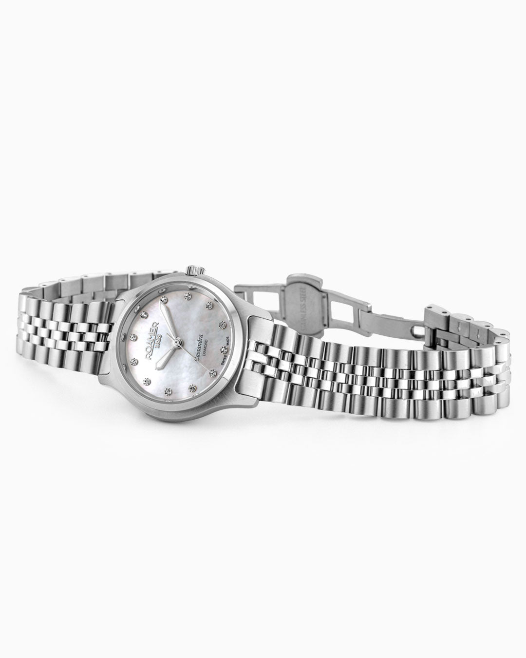 Cassandra Diamond 31 mm Quartz Three-Hand White Dial Silver Bracelet Sapphire glass Stainless Steel swiss watch