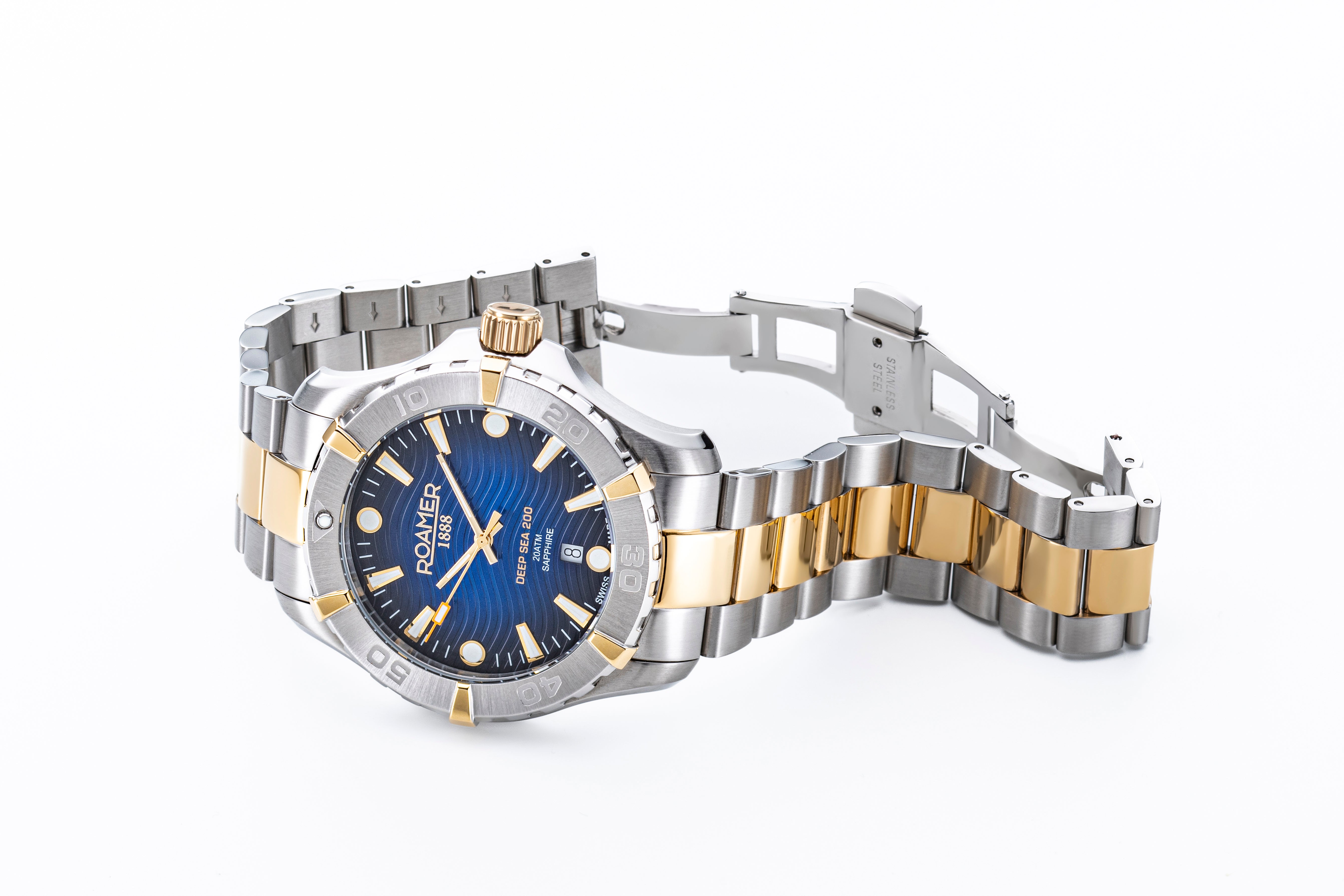 Deep Sea 200 43 mm Quartz Three-Hand Date Two-Tone Bracelet Sapphire glass Stainless Steel swiss watch
