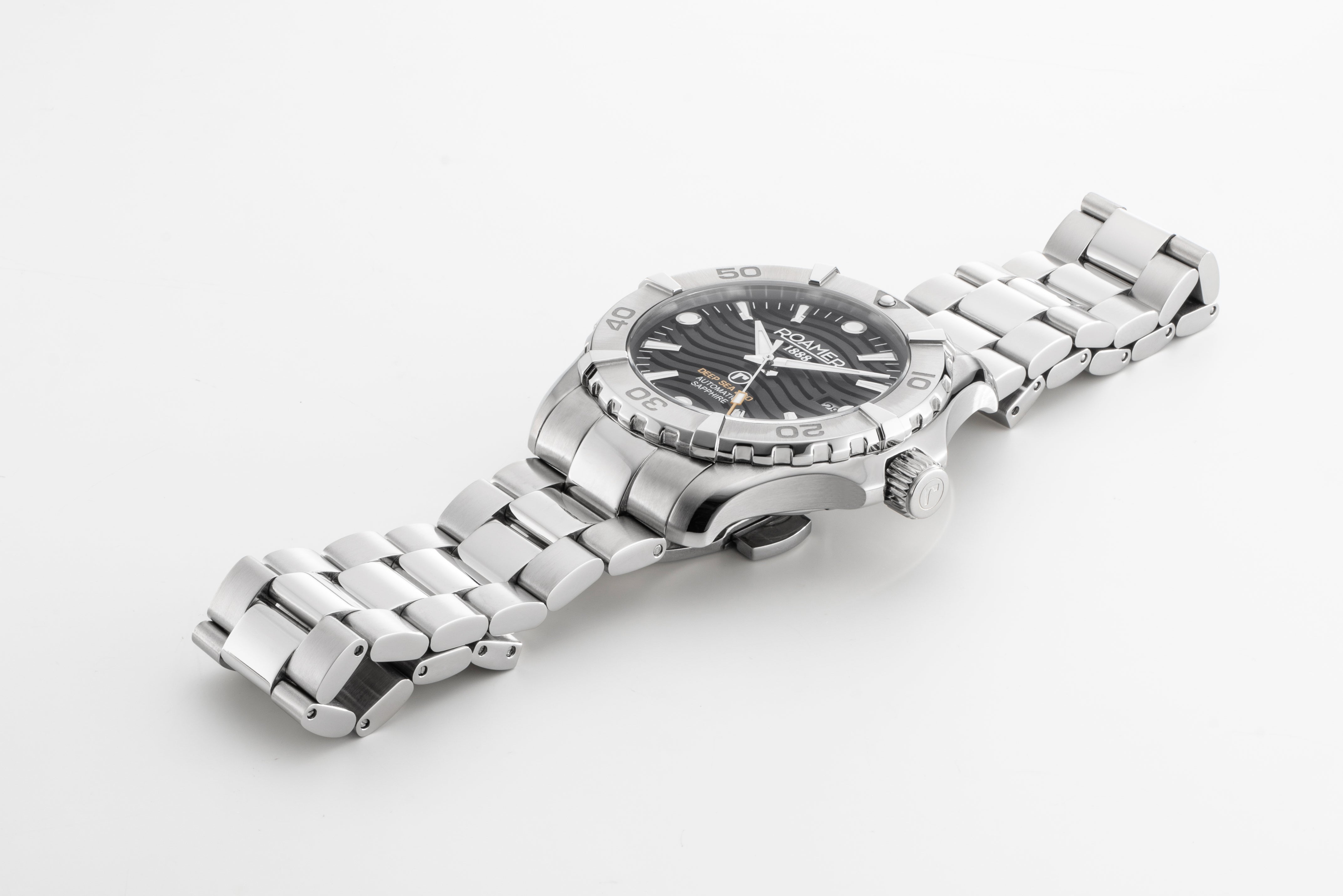 Deep Sea Automatic 43mm Automatic Three-Hand Date Black Dial Silver Bracelet Sapphire glass Stainless Steel swiss watch