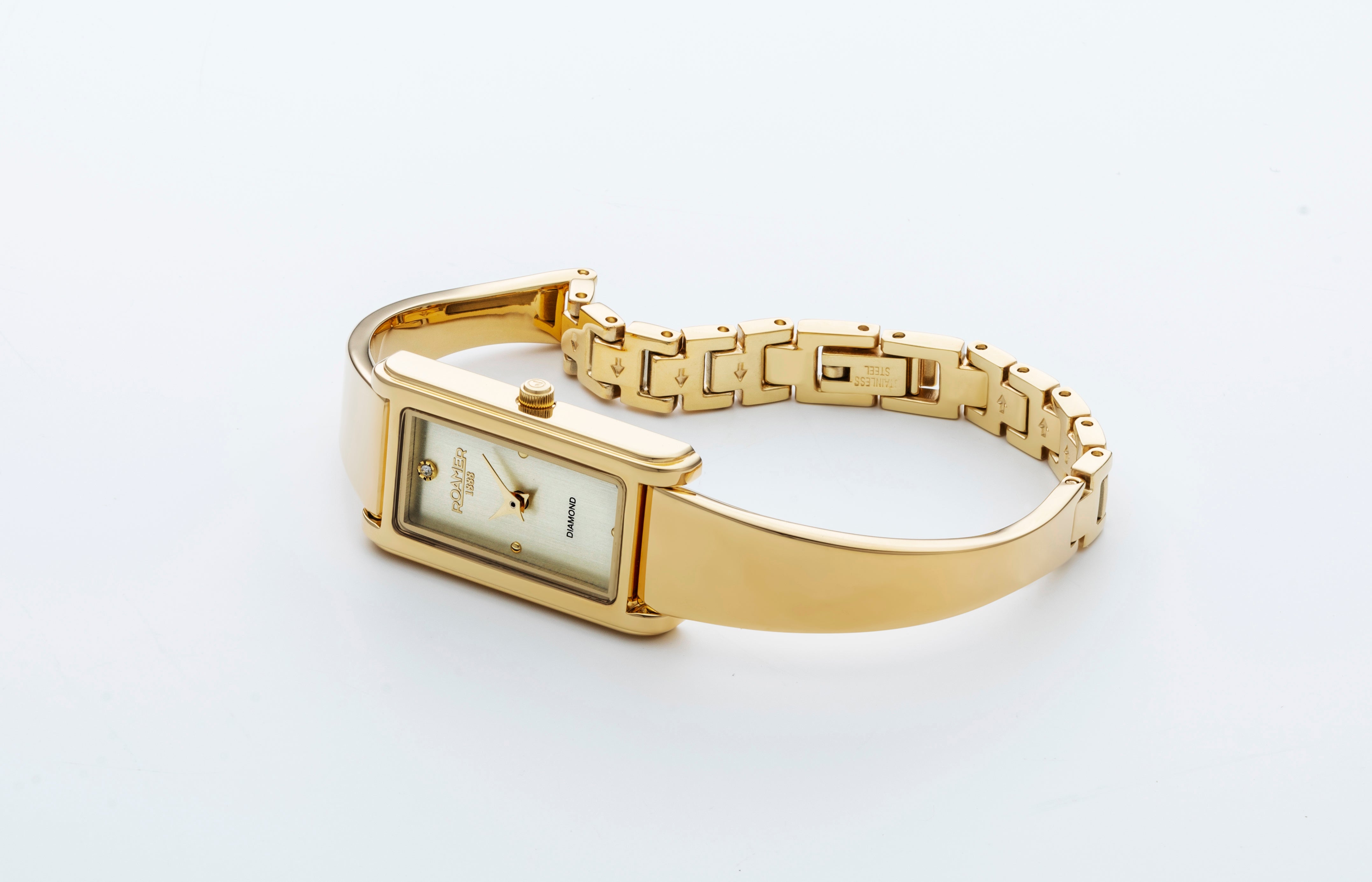 Elegance diamond 17x32mm Quartz Two-Hand Gold Bracelet Sapphire antireflection glass Stainless Steel swiss watch