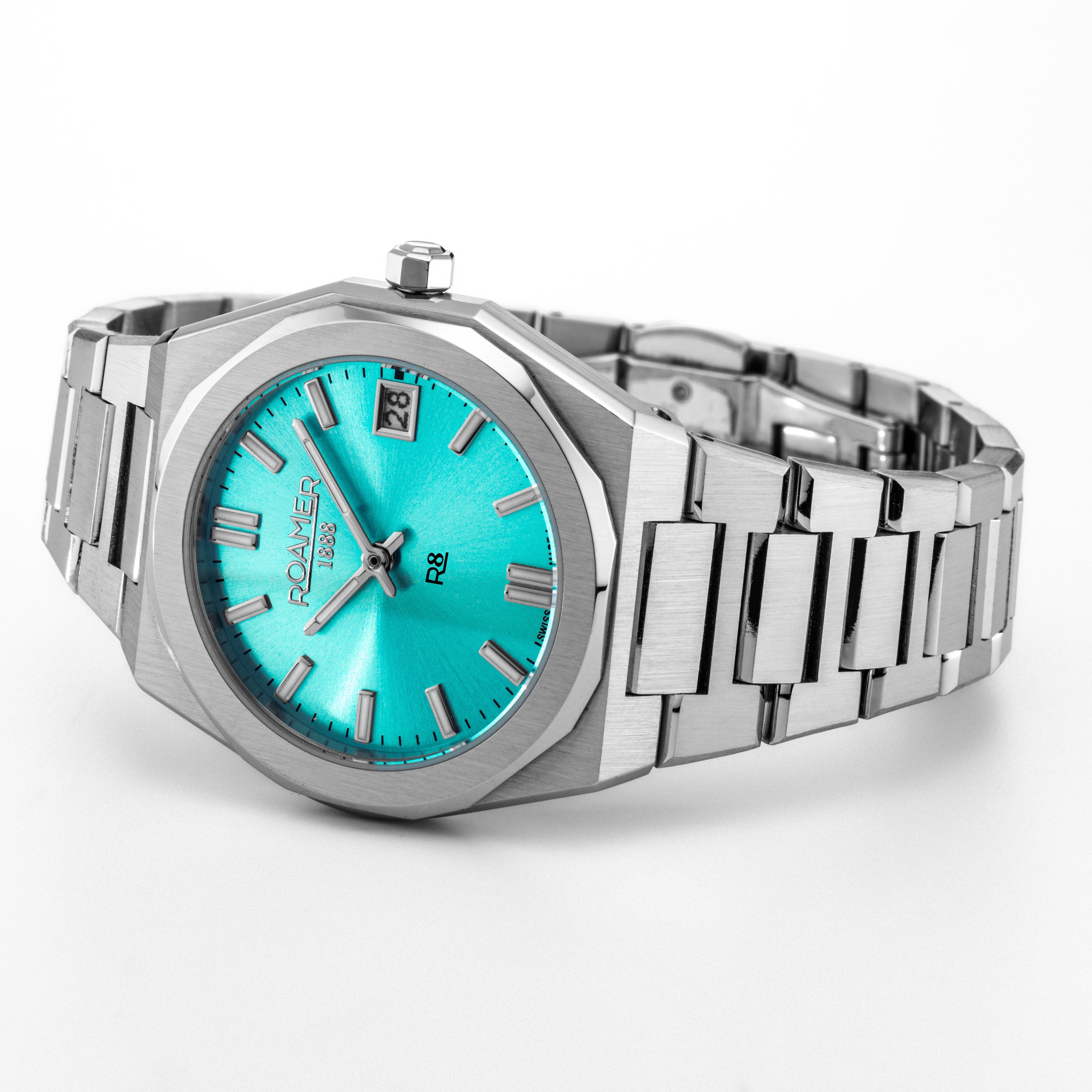 R8 Ladies 32.5mm Quartz Two-Hand Date Light Blue Sunray Dial Silver Bracelet Sapphire glass Stainless Steel swiss watch