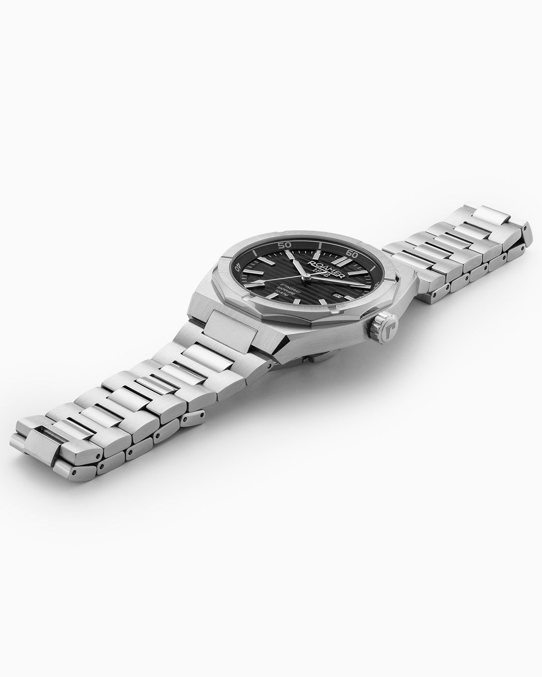 Stingray 42 mm Quartz Three-Hand Date Black Dial Silver Bracelet Sapphire glass Stainless Steel swiss watch