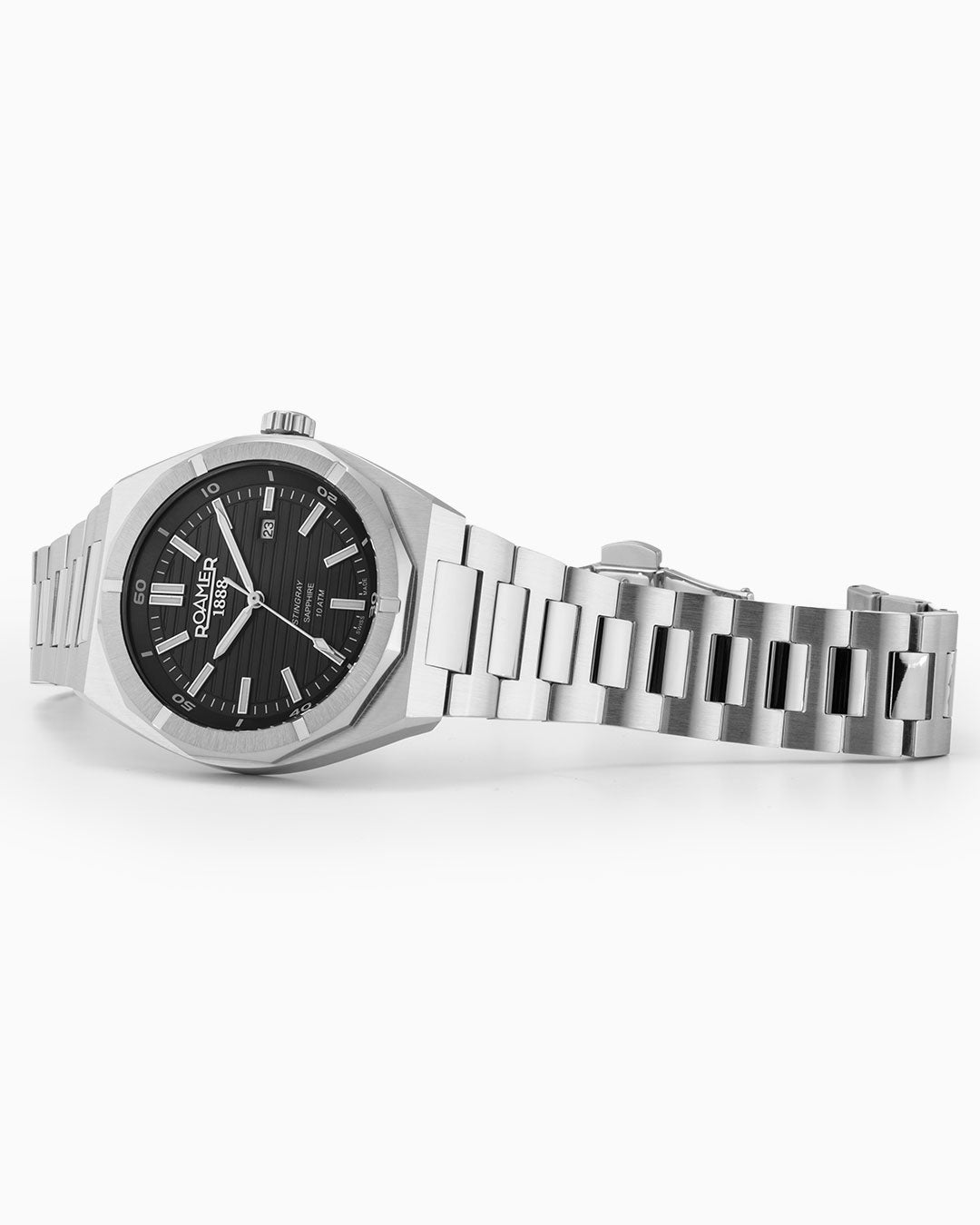 Stingray 42 mm Quartz Three-Hand Date Black Dial Silver Bracelet Sapphire glass Stainless Steel swiss watch