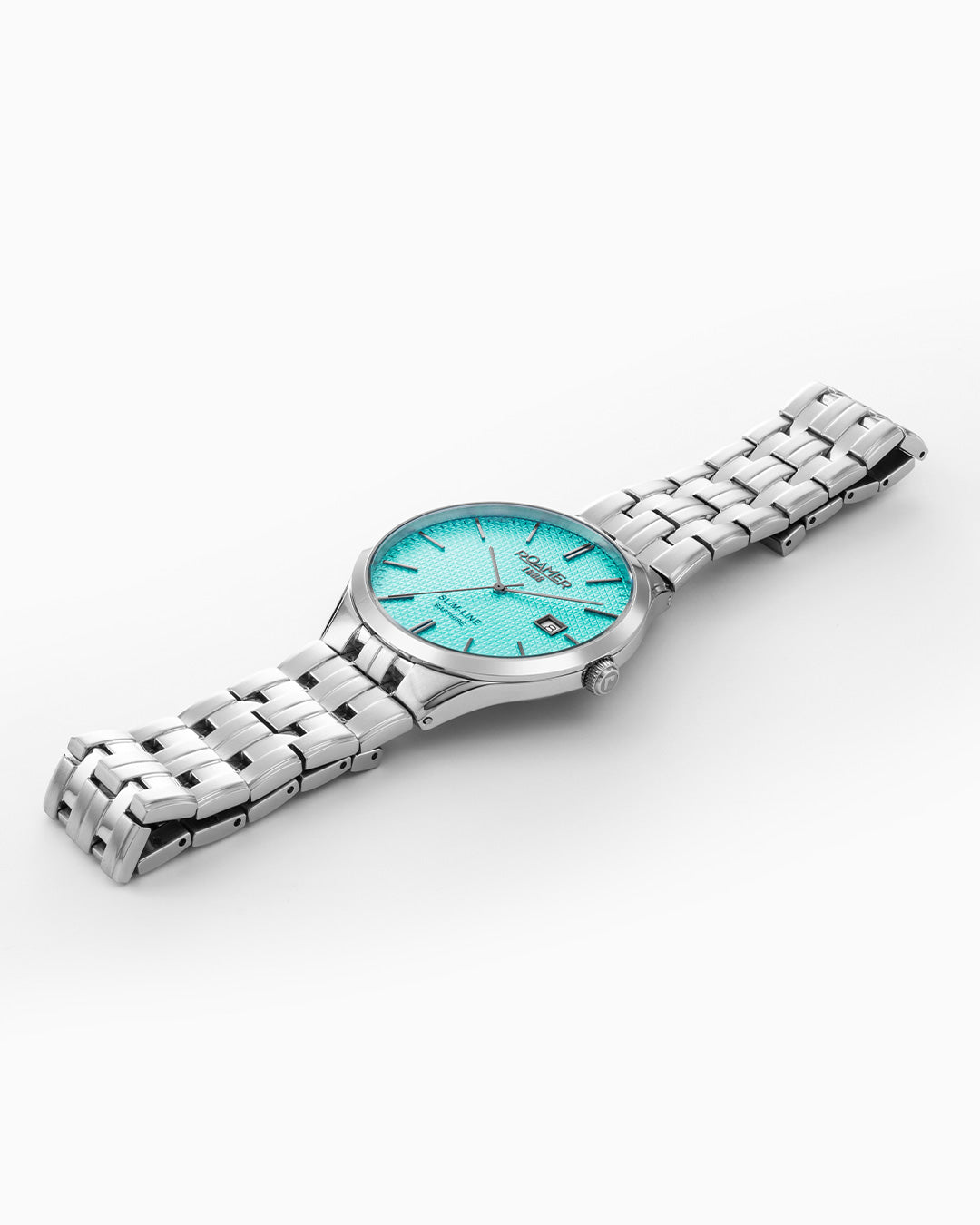 Slim Line Classic 40 mm Quartz Three-Hand Date Sky Blue Dial Silver Bracelet Sapphire glass Stainless Steel swiss watch