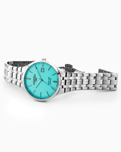 Slim Line Classic 40 mm Quartz Three-Hand Date Sky Blue Dial Silver Bracelet Sapphire glass Stainless Steel swiss watch