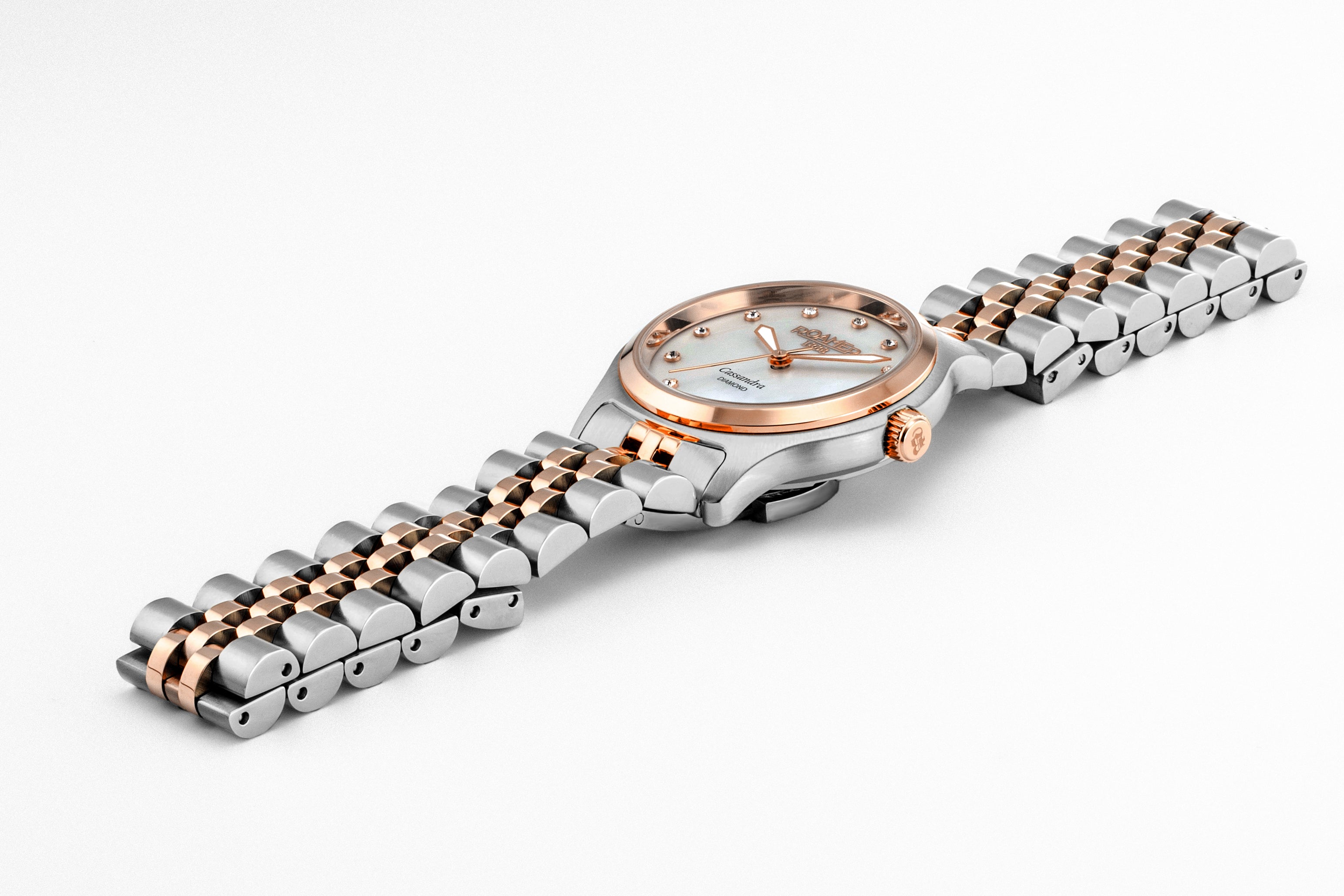 Cassandra Diamond 31 mm Quartz Three-Hand White Dial Two-Tone Bracelet Sapphire glass Stainless Steel swiss watch