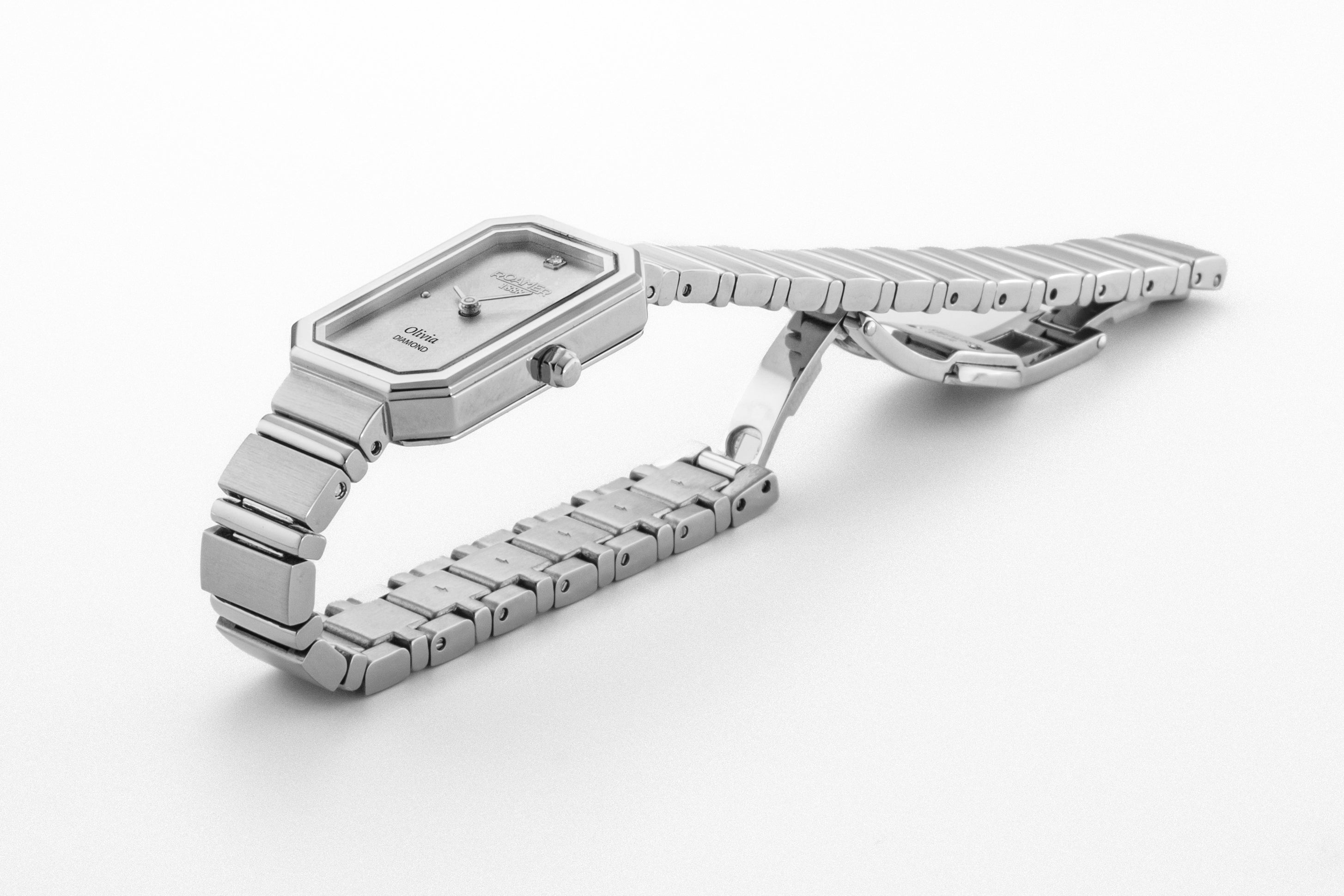 Olivia Diamond 18x29 mm Quartz Two-Hand Silver Dial Silver Bracelet Sapphire glass Stainless Steel swiss watch
