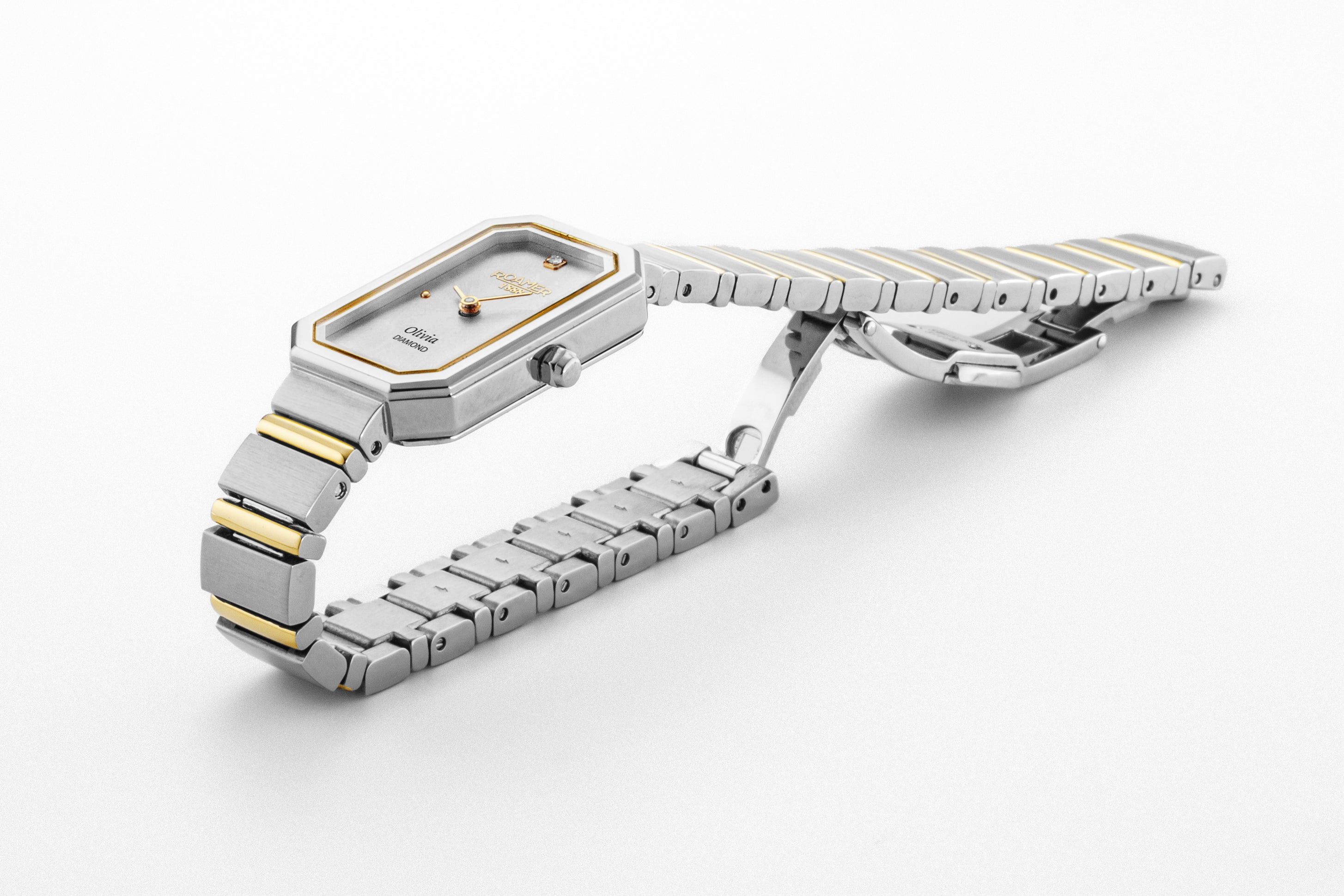 Olivia Diamond 18x29 mm Quartz Two-Hand Silver Dial Two-Tone Bracelet Sapphire glass Stainless Steel swiss watch