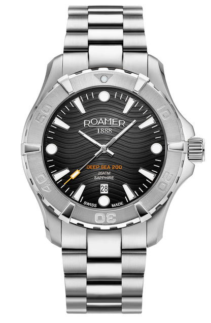 Deep Sea 200 43 mm Quartz Three-Hand Date Black Dial Silver Bracelet Sapphire glass Stainless Steel swiss watch