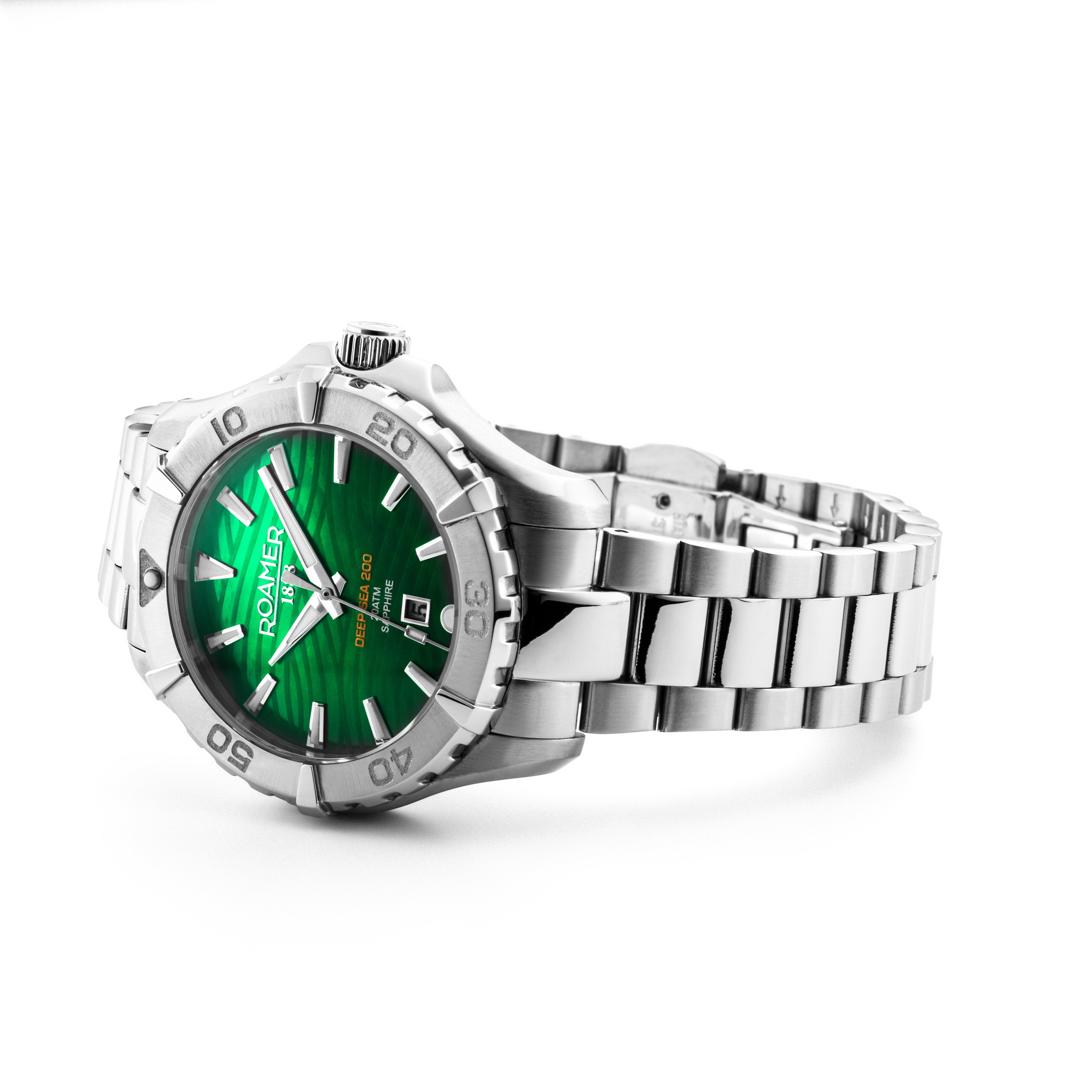 Deep Sea 200 Ladies 34 mm Quartz Three-Hand Date Green Dial Silver Bracelet Sapphire glass Stainless Steel swiss watch