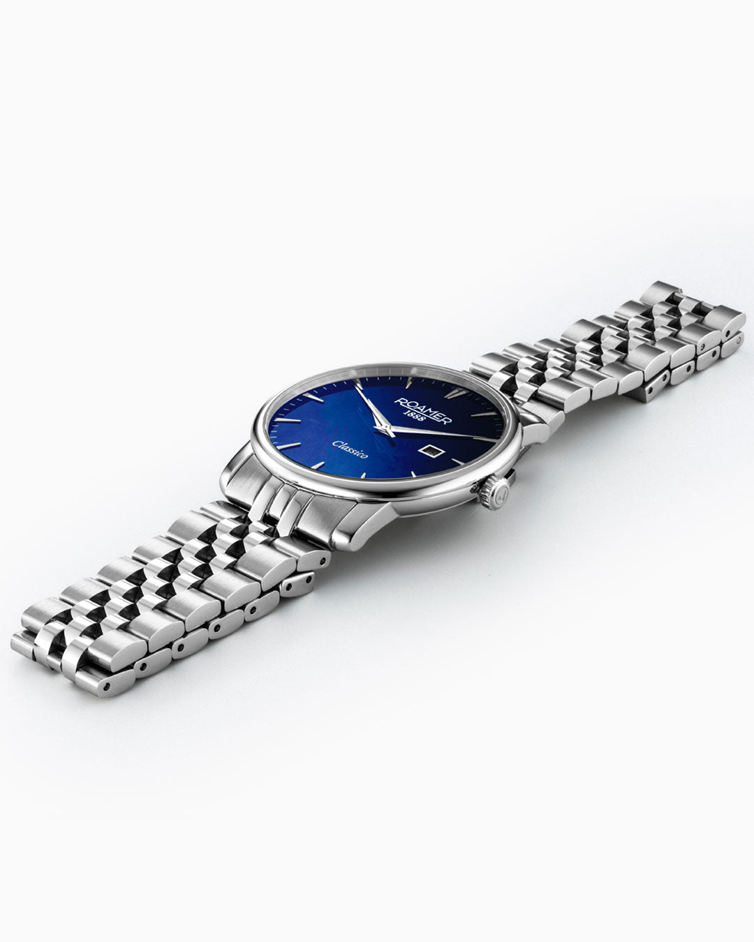 Classico Gents 40 mm Quartz Three-Hand Date Blue Sunray Dial Silver Bracelet Sapphire glass Stainless Steel swiss watch