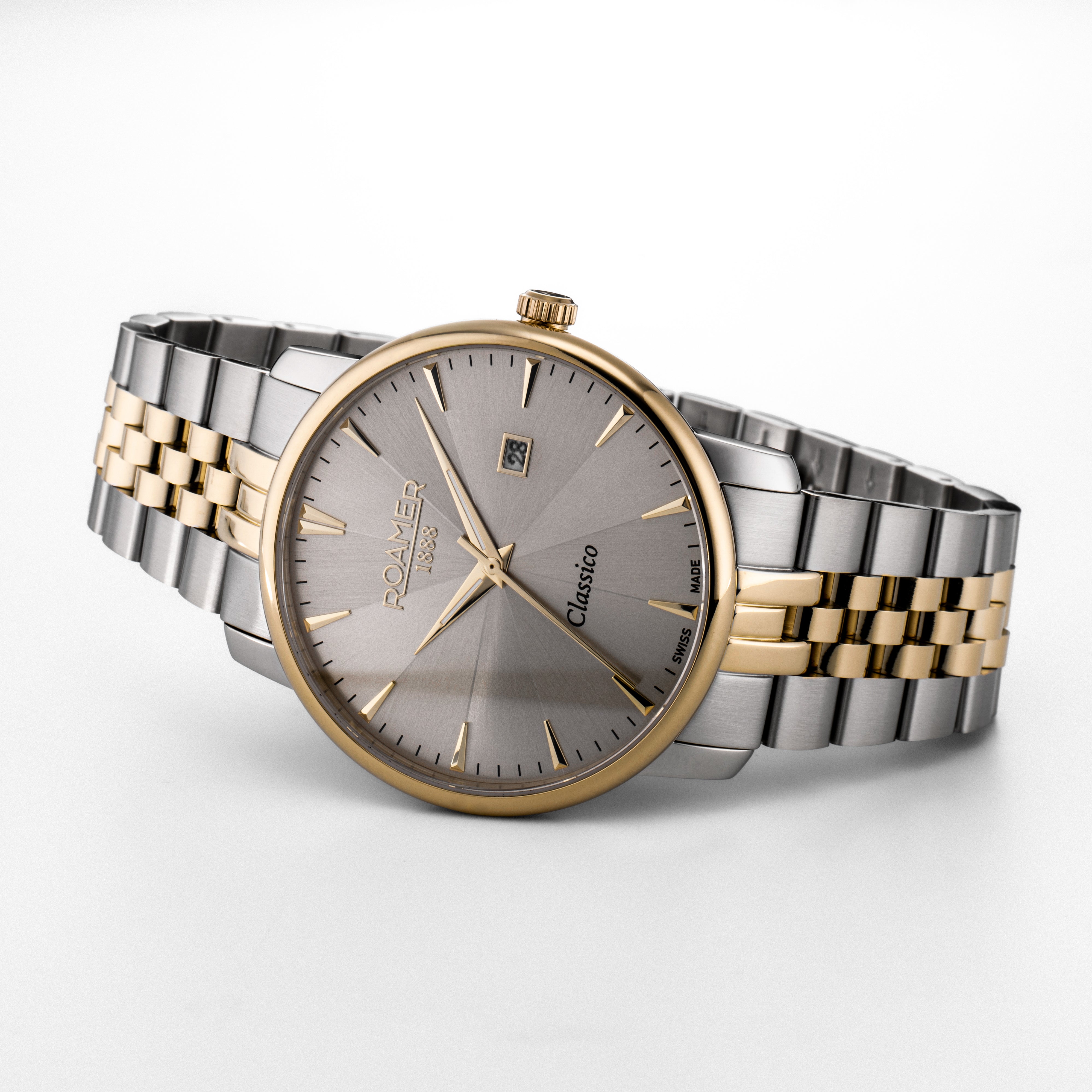 Classico Gents 40 mm Quartz Three-Hand Date Grey Sunray Dial Two-Tone Bracelet Sapphire glass Stainless Steel swiss watch