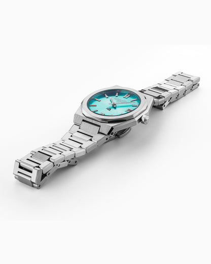 R8 Ladies 32.5mm Quartz Two-Hand Date Light Blue Sunray Dial Silver Bracelet Sapphire glass Stainless Steel swiss watch