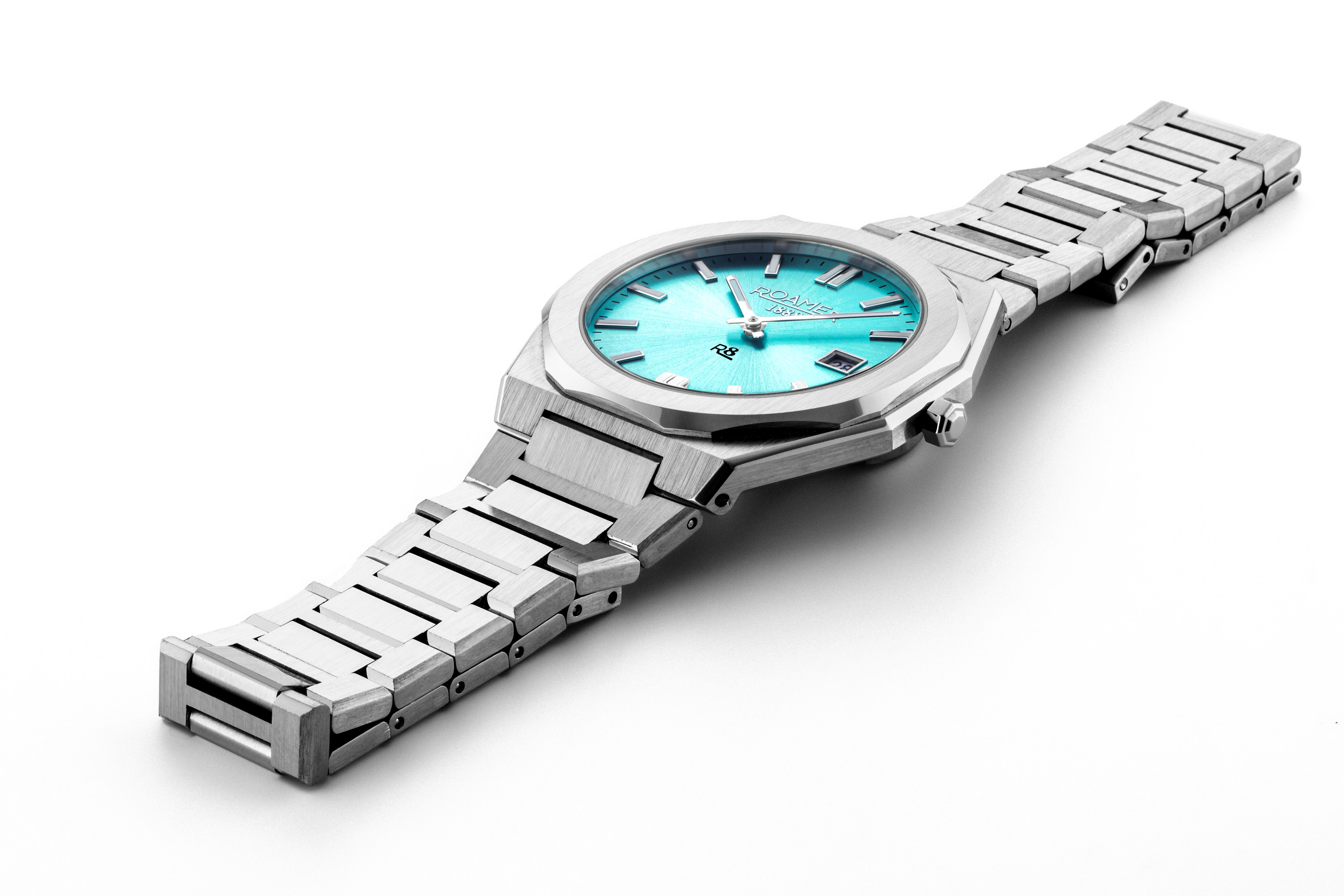 R8 Gents 41 mm Quartz Three-Hand Date Light Blue Dial Silver Bracelet Sapphire glass Stainless Steel swiss watch
