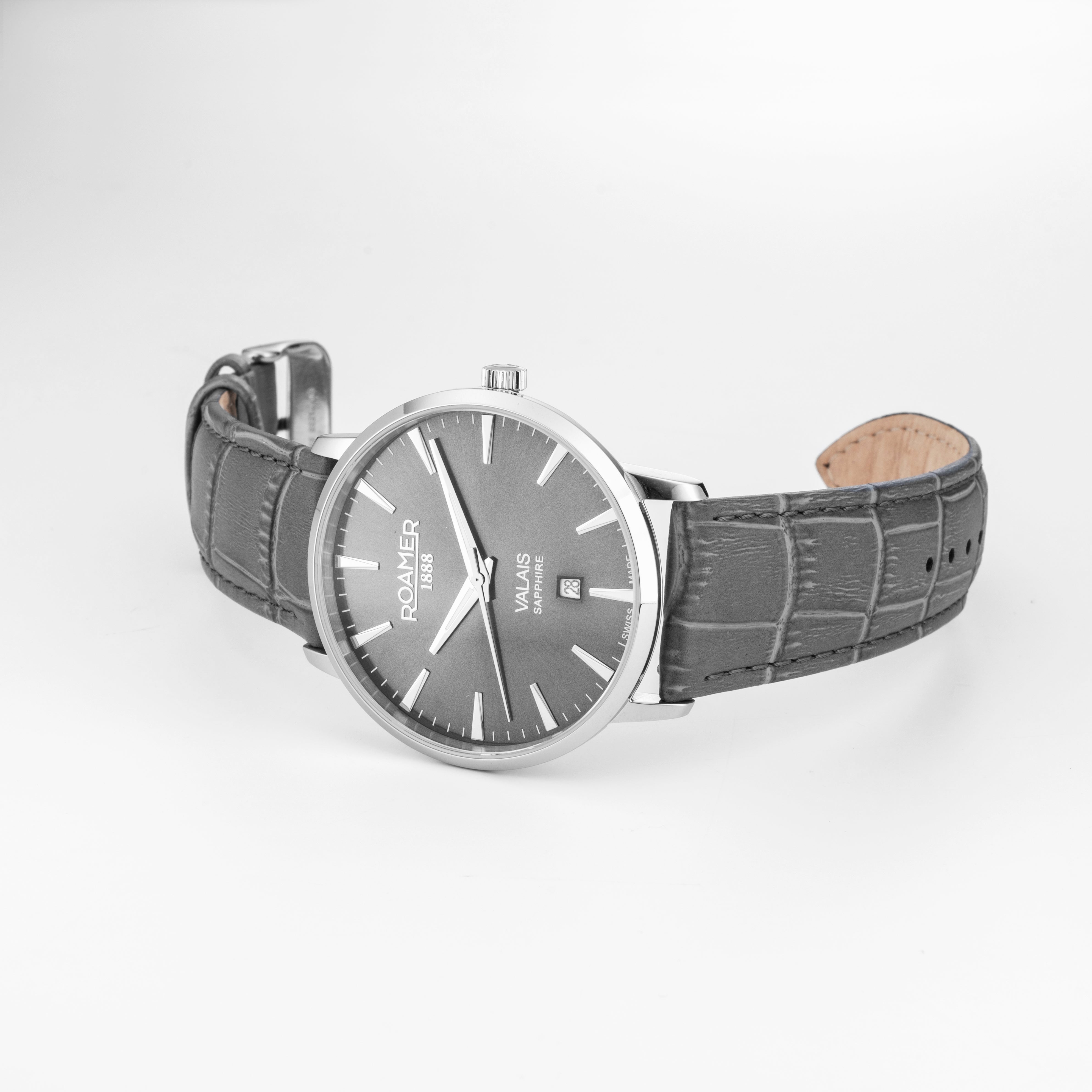 Valais Gents Interchangeable Box Set 42mm Quartz Three-Hand Date Black Leather Strap Sapphire glass Stainless Steel swiss watch