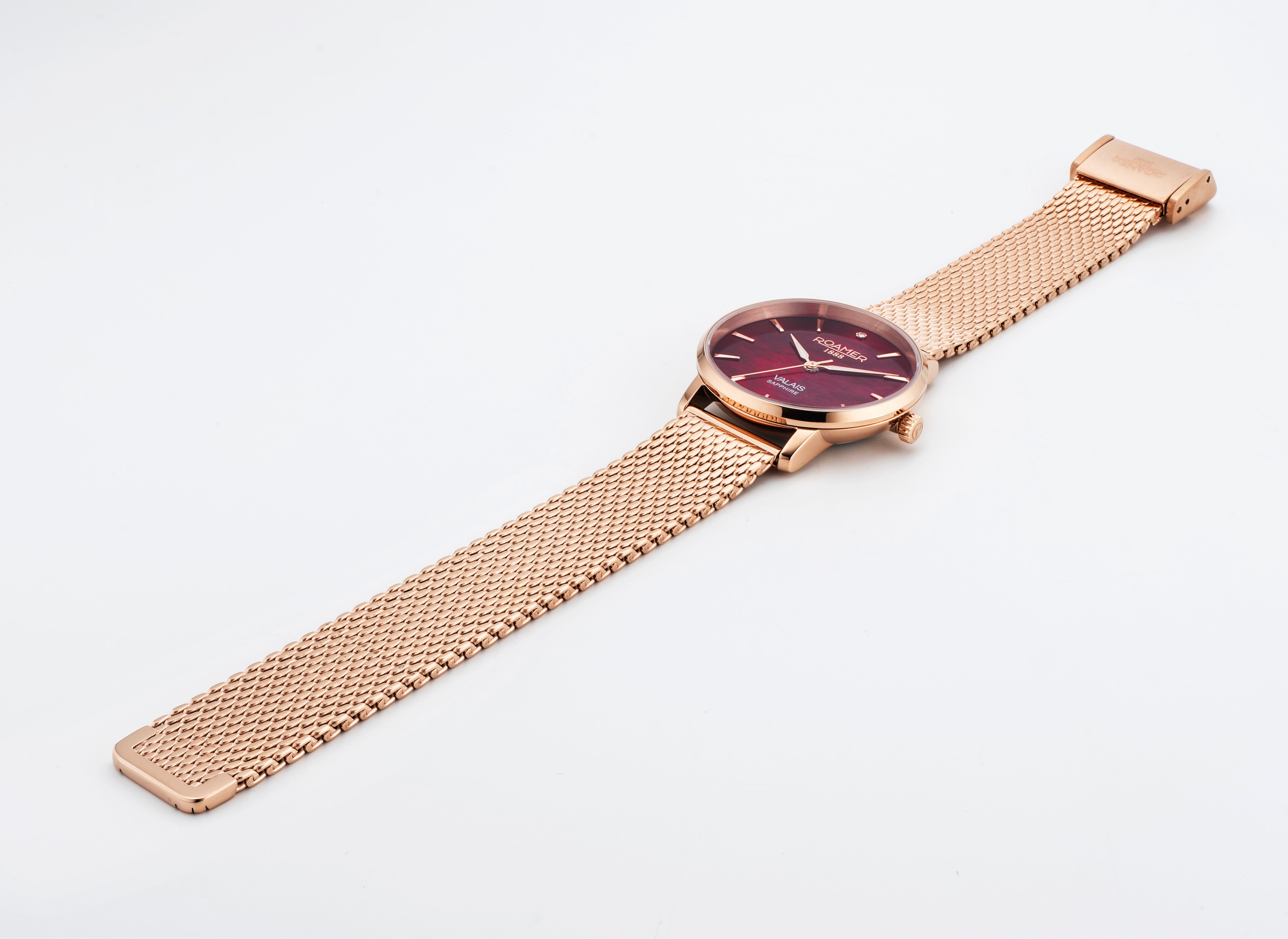 Valais Ladies Interchangeable Box Set 32mm Quartz Three-Hand Date red Leather Strap Sapphire glass Stainless Steel swiss watch