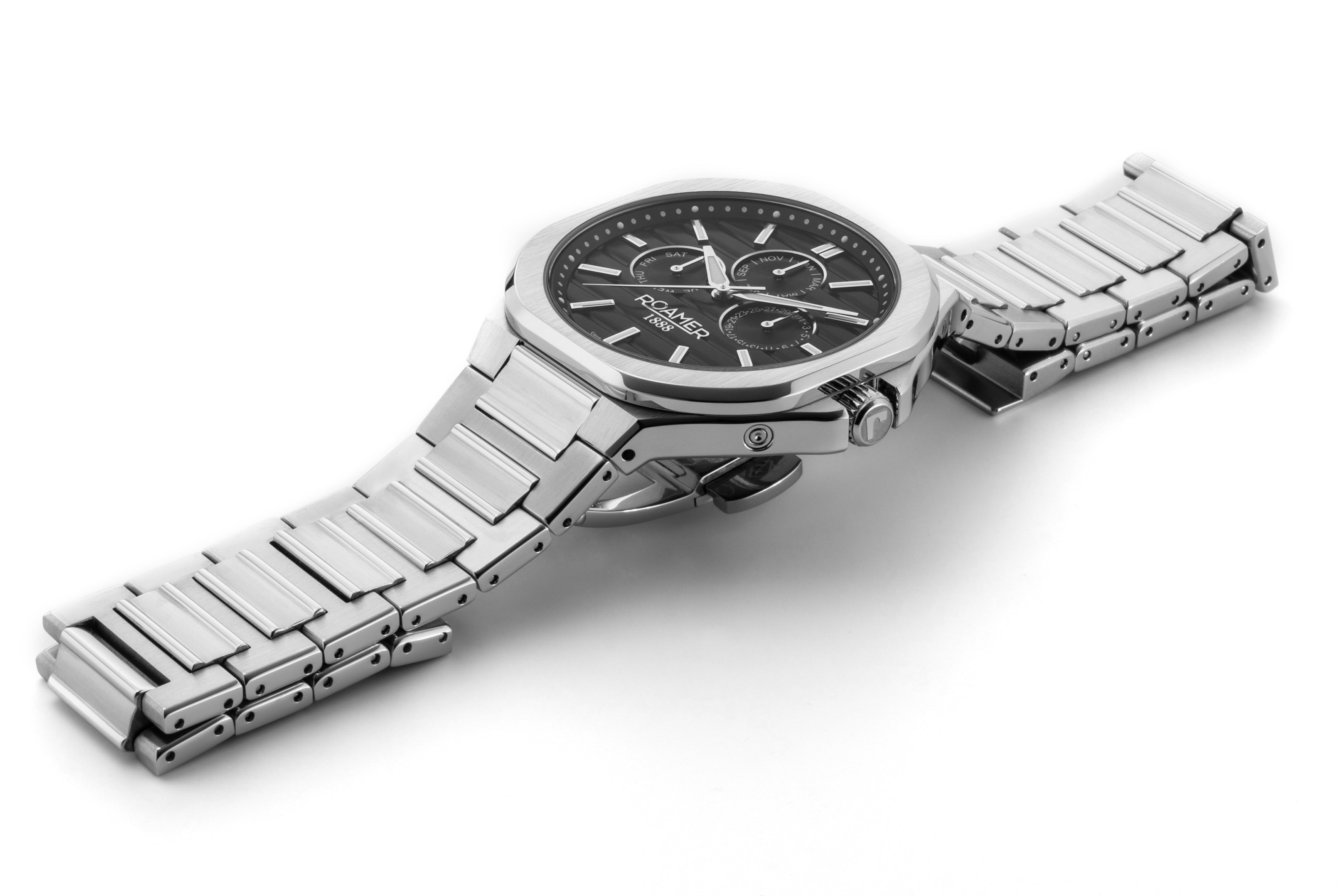 Spirit of Time 42x45mm Three-Hand Black Dial Silver Tone Bracelet Sapphire glass Stainless Steel swiss watch